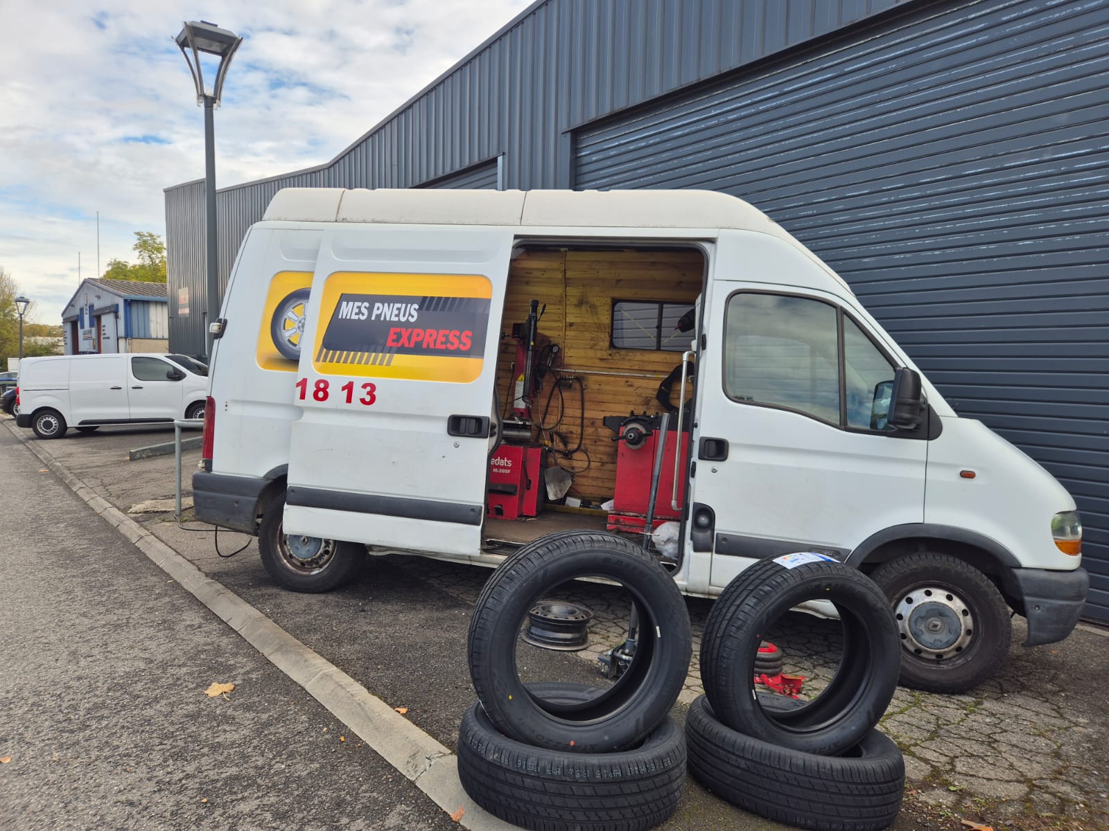 whatsapp-image-2025-12-11-at-142026-4